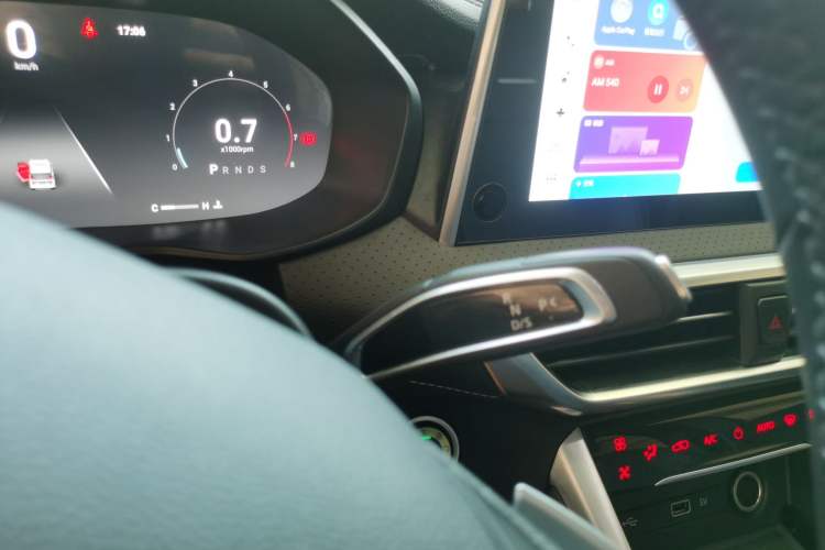 Used SAIC MAXUS G50 2023 PLUS 1.5T Happiness-Recommended Automatic Cruise Version Gear Lever