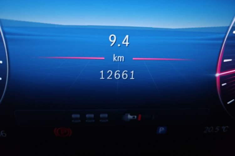 Used Mercedes-Benz E-Class 2025 Facelift E 300 L Luxury Edition
