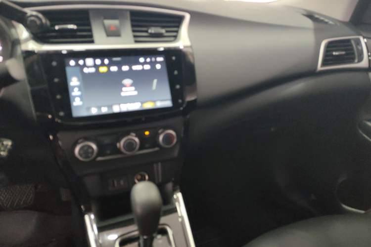 Used Nissan Sylphy 2024 Classic 1.6XL CVT Luxury Edition Audio And AC Panel