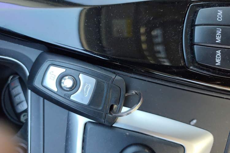 Used BMW 3 Series 2018 320Li Fashion Model
