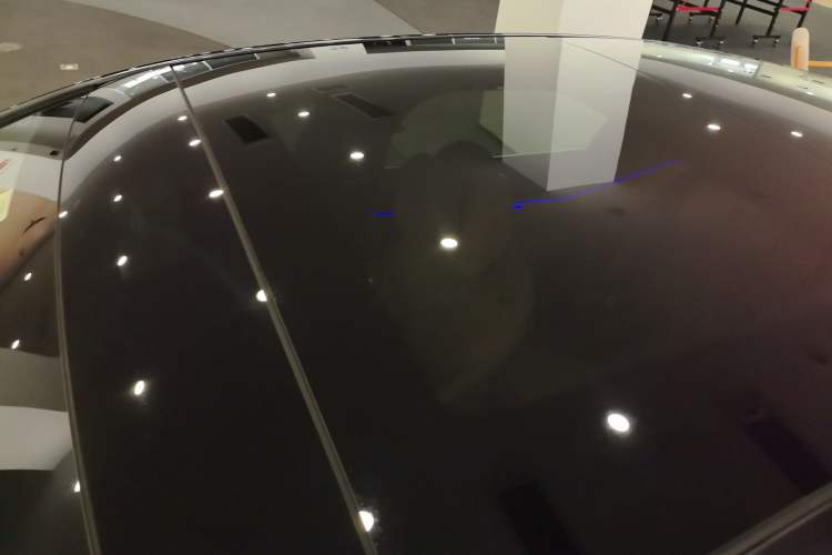 Used Mercedes-Benz E-Class New Energy 2024 E 350 e L Plug-in Hybrid Sedan Roof