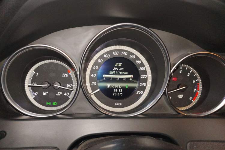 Used Mercedes-Benz C-Class 2013 C 180 CGI Classic