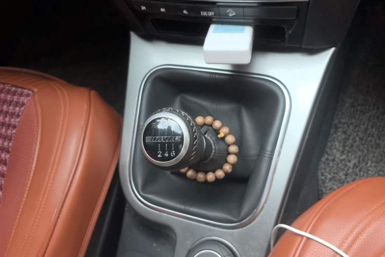 Used Haval H5 Classic 2018 Classic Edition 2.0T Manual 4x4 Elite Model Gear Lever