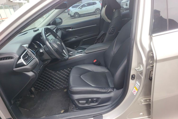 Used Toyota Camry 2018 2.0G Luxury Edition Left Front Seat