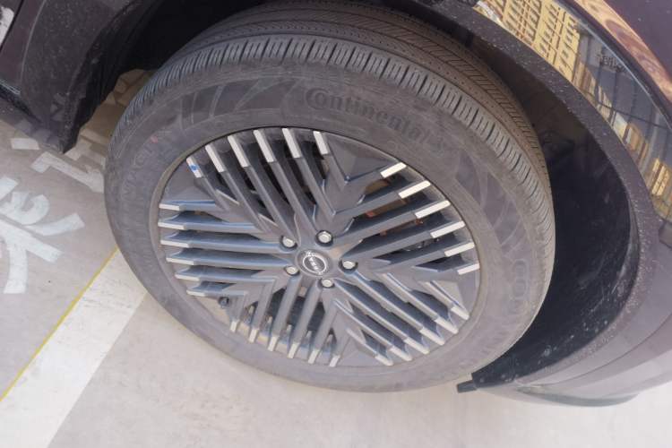 Used Nissan Pathfinder 2024 380 VC-TURBO Four-Wheel Drive Prestige Edition 6 Seats Right Front Wheel Hub