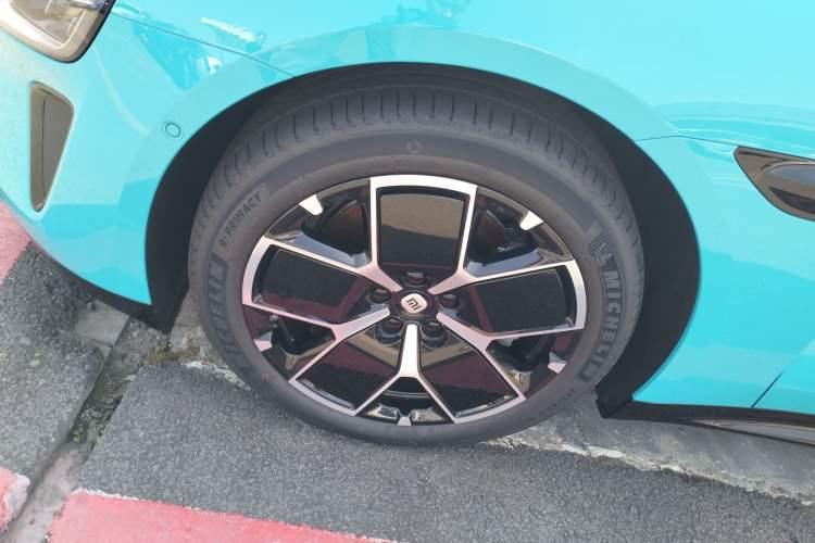 Used Xiaomi Auto SU7 2024 Rear-Drive Ultra-Long Range Advanced Pro-Level Intelligent Driving Version
