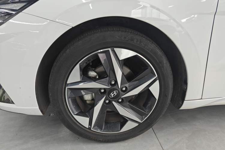 Used Hyundai Elantra 2022 1.5L CVT GLX Elite Edition