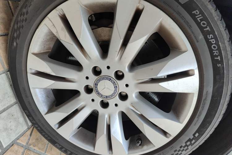 Used Mercedes-Benz S-Class 2011 S 500 L CGI 4MATIC