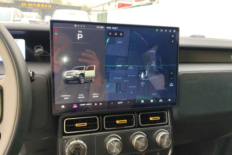 Used iCAR V23 2025 501 Four-Wheel Drive Intelligent Driving Version
