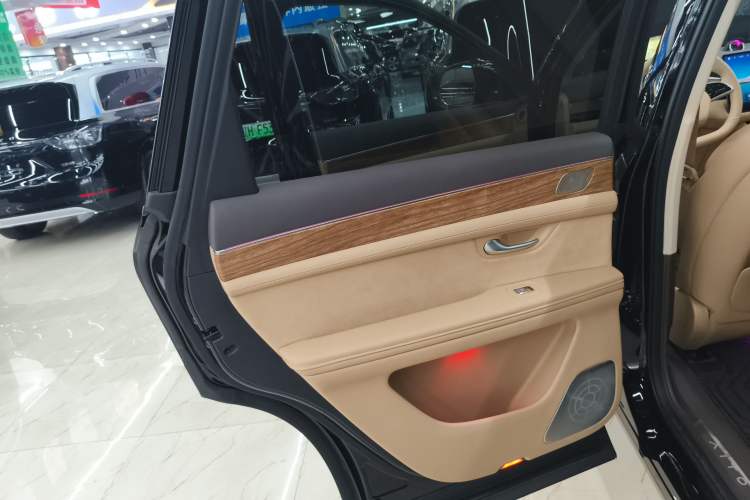 Used Hima AITO M7 2024 1.5T Intelligent Driving Rear-Drive Ultra Version 6 Seats