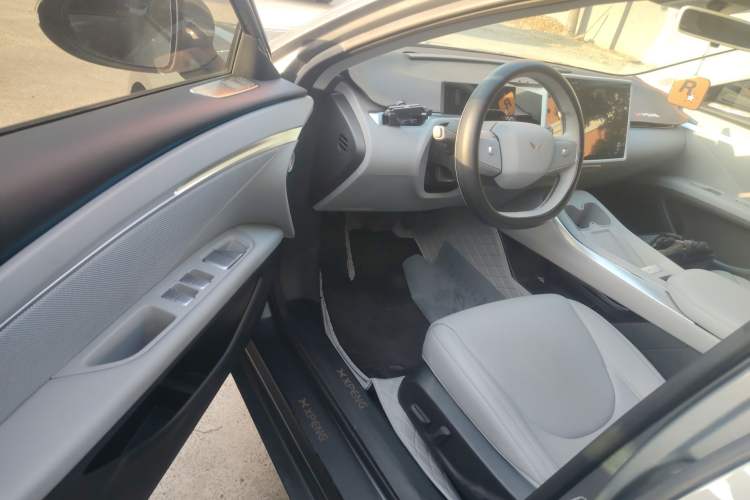 Used XPeng MONA M03 2024 620 with Ultra-Long Range
