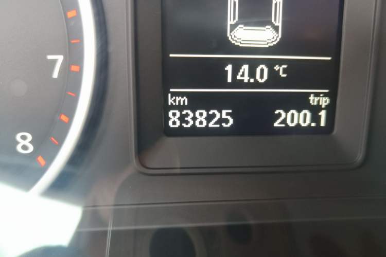 Used Volkswagen Tiguan 2016 280TSI Automatic Two-Wheel-Drive Silk Road Style Edition Odometer Close Up