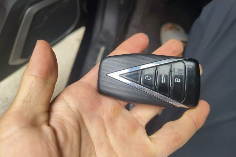 Used Venucia Star 2021 260T Automatic 48V Mild Hybrid Turbocharged Star Achieve Edition