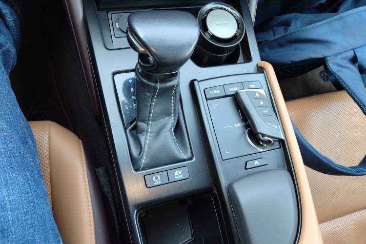 Used Lexus ES 2018 300h Premier Edition China V Standard