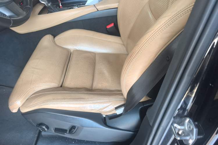 Used Volvo XC90 2016 T5 Zhiyi Edition 7-Seater
