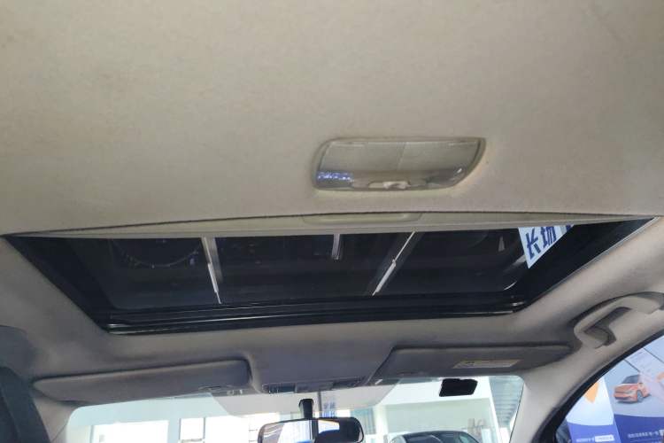 Used Honda Fit 2016 1.5L SES CVT Fashion Sunroof Edition Headliner