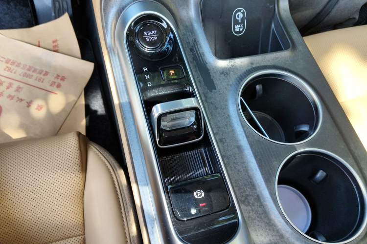 Used GAC Trumpchi E8 New Energy 2024 150km MAX Gear Lever