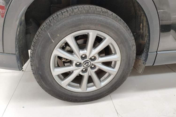 Used Mazda CX-5 2024 2.0L Automatic Two-Wheel Drive Comfort Version Right Rear Wheel Hub