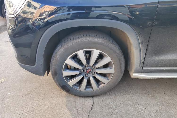 Used Roewe RX8 2019 30T Smart Connectivity Two-Wheel Drive Supreme Flagship Edition