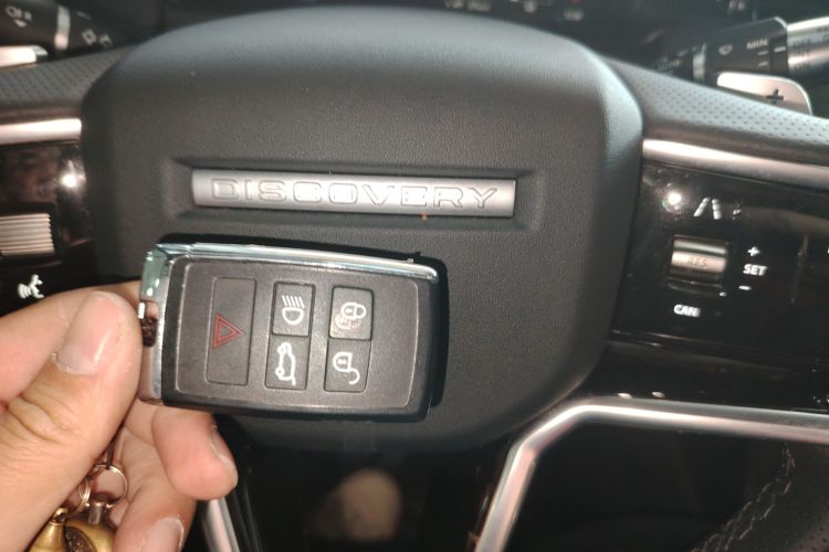 Used Land Rover Discovery Sport New Energy 2022 Facelifted P300e Plug-in Hybrid Electric Version