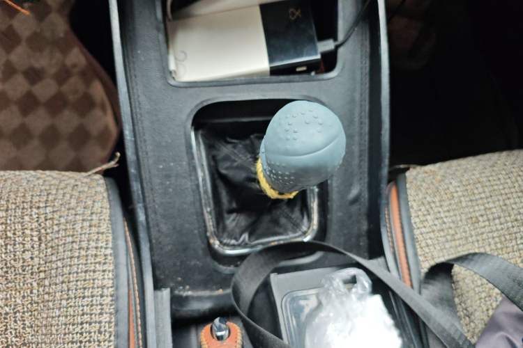 Used Oshan CX70 2016 1.6L Manual Luxury Model
