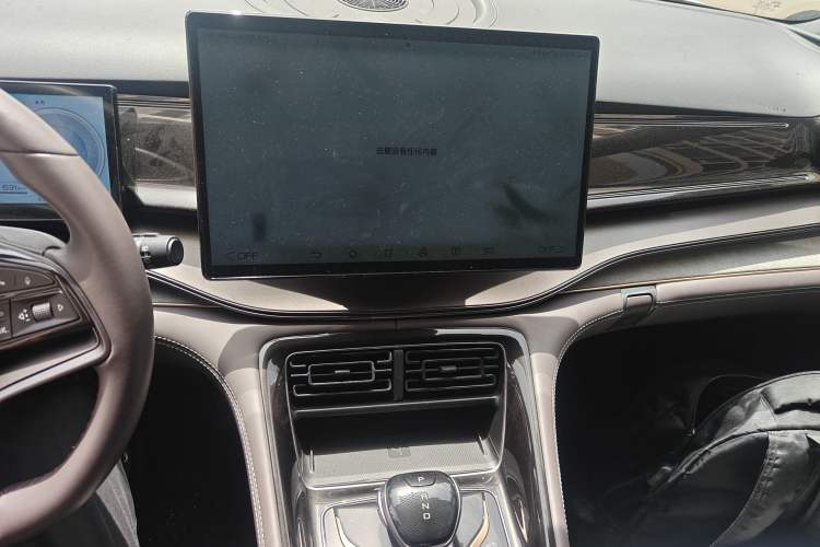 Used BYD Frigate 07 2023 DM-i 205KM Prestige Model