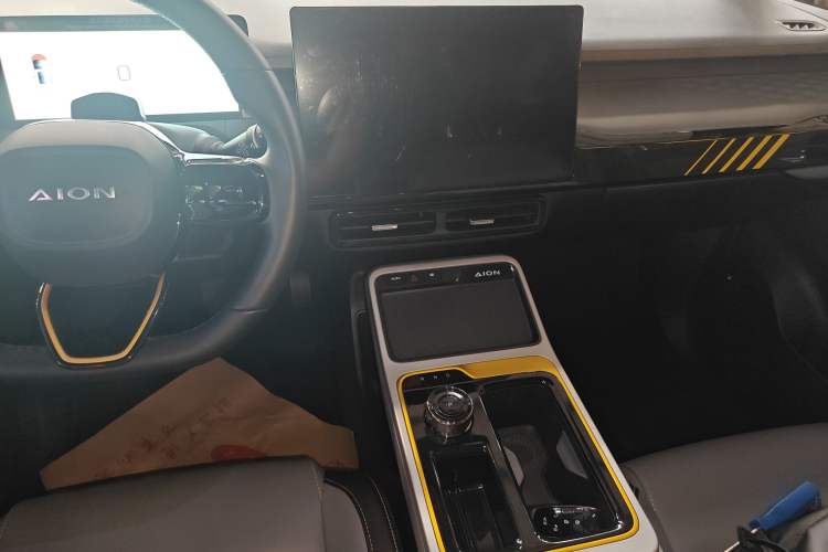 Used AION Y 2022 70 Tech Edition Lithium Iron Phosphate