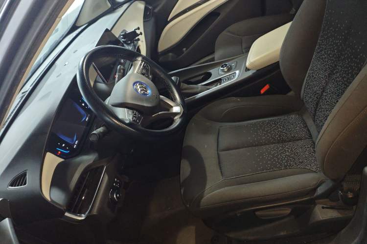 Used Buick Velite 6 2020 Plug-in Hybrid Connected Fashion Model Left Front Seat