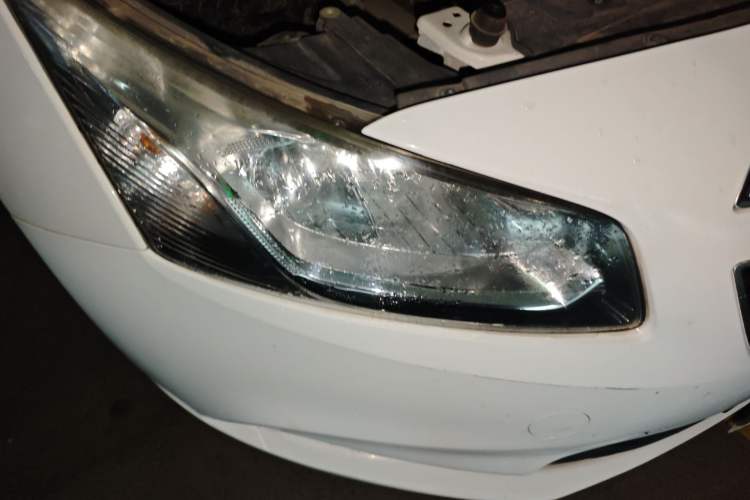 Used Chevrolet Cruze 2015 1.5L Classic SE MT Right Front Headlight
