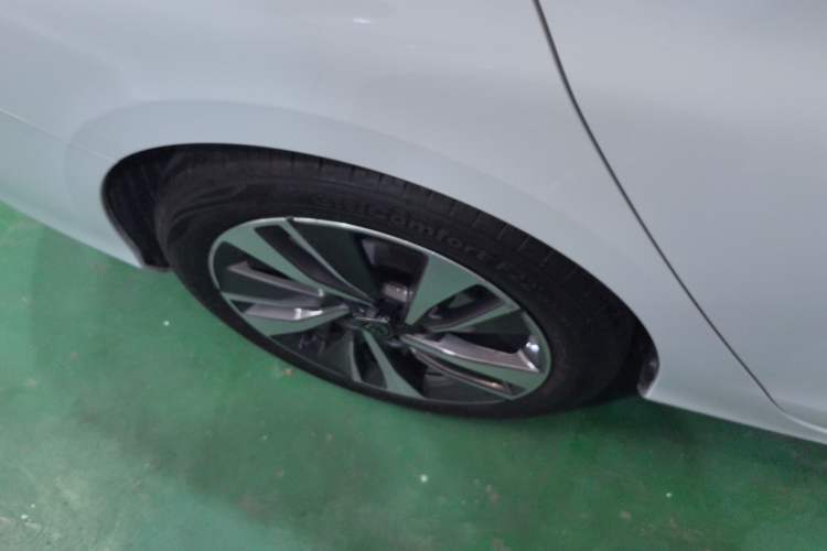 Used Peugeot 408 2024 360THP "Da Da" Model – Latou Edition Right Rear Wheel Hub