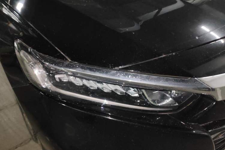 Used Honda Accord 2018 260TURBO Elite Edition China VI Right Front Headlight