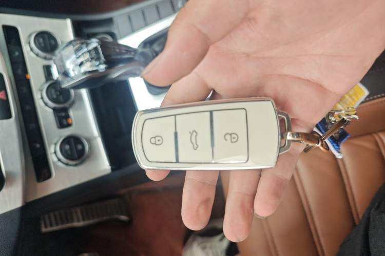 Used Volkswagen FAW-Volkswagen CC 2013 1.8TSI Luxury Model