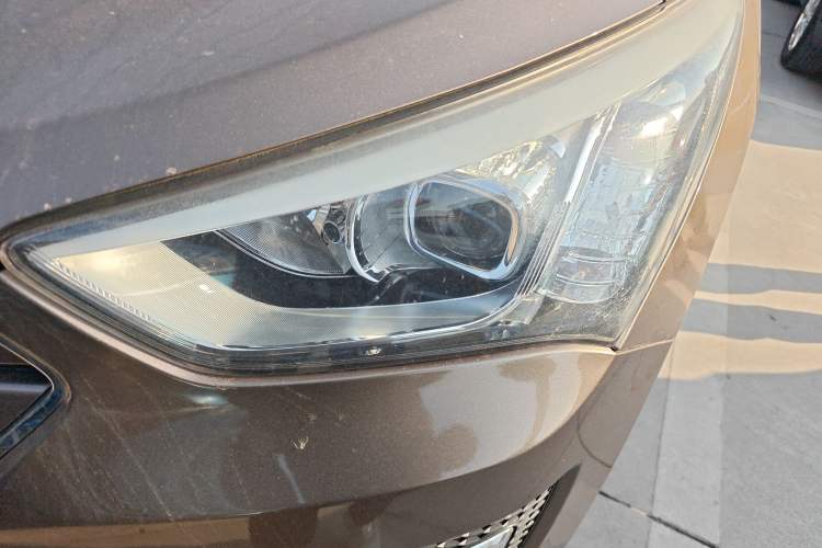 Used Hyundai Santa Fe 2013 2.4L Automatic 2WD Comfort Edition
