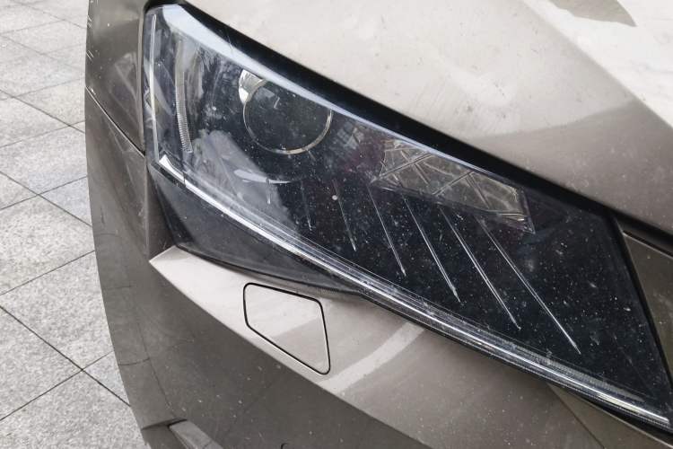 Used Skoda Superb 2016 TSI330 DSG Smart Drive Edition
