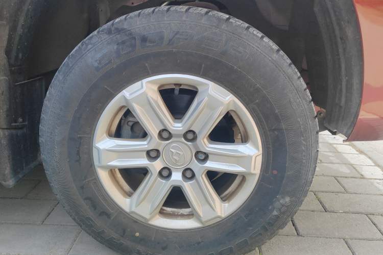 Used SAIC MAXUS T60 2017 2.0T Gasoline Automatic 4x4 High-Ride Elite Standard Cabin
