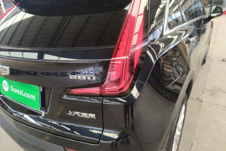 Used Cadillac XT4 2021 28T Two-Wheel Drive Tech Edition