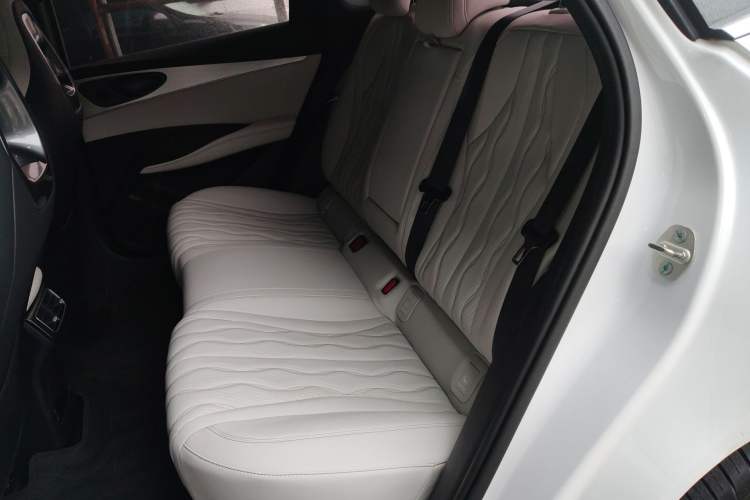 Used BYD Seal 06 New Energy 2024 DM-i 120KM Flagship Model Left Rear Seat