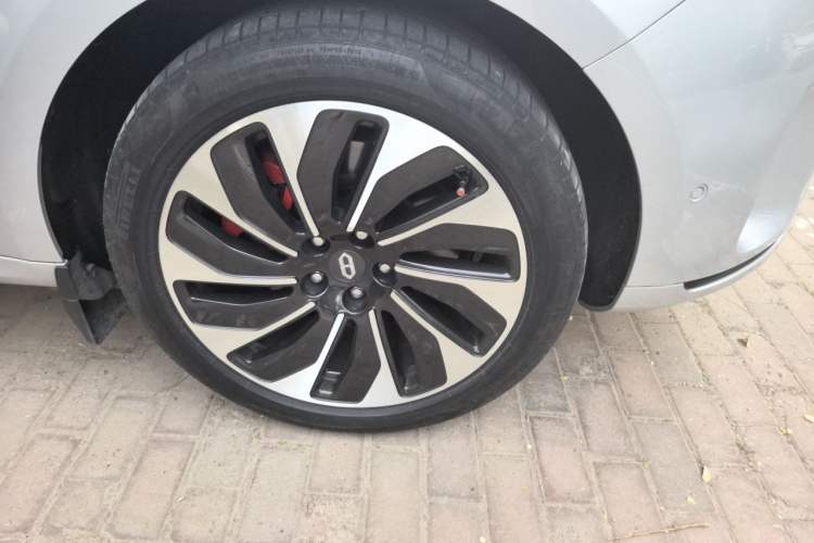 Used Hima AITO M5 2022 Extended-Range Four-Wheel Drive Performance Version