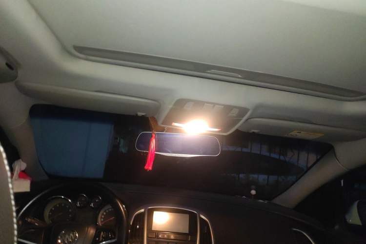 Used Buick GT 2014 XT 1.6L Automatic Fashion Edition Headliner