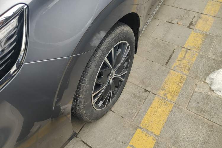 Used Roewe iMAX8 2023 400TGI Elite Edition