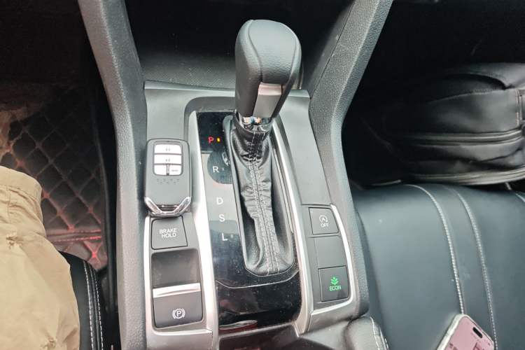 Used Honda Civic 2019 220TURBO CVT Dynamic Edition China VI Gear Lever