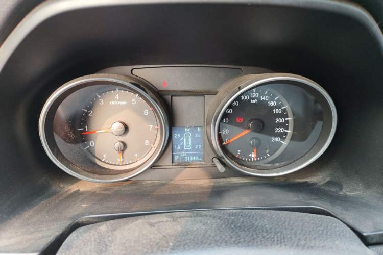 Used Haval M6 2021 PLUS 1.5T DCT Elite Smart Connectivity Model
