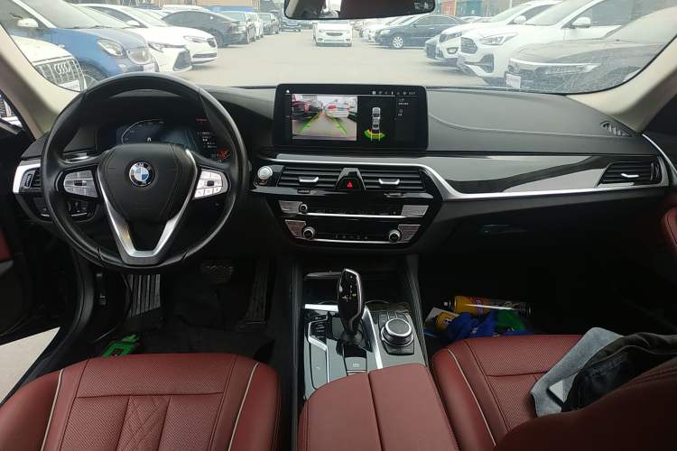 Used BMW 5 Series 2022 Restyled 525Li Luxury Package Audio And AC Panel