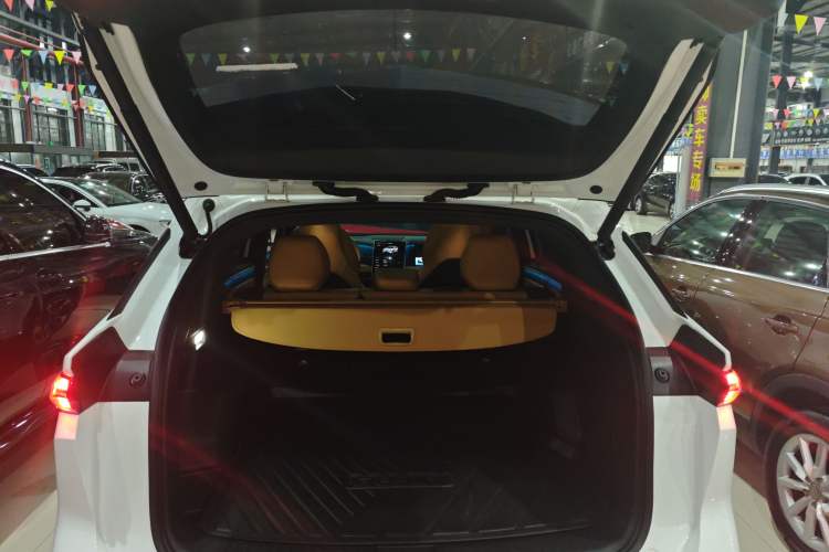 Used Geely Galaxy L7 2023 1.5T 115 km Starship