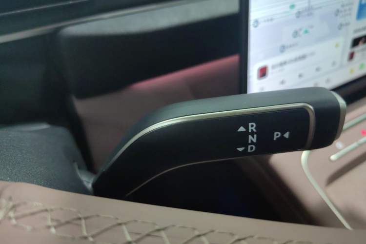 Used Nio EC6 2025 75 kWh
