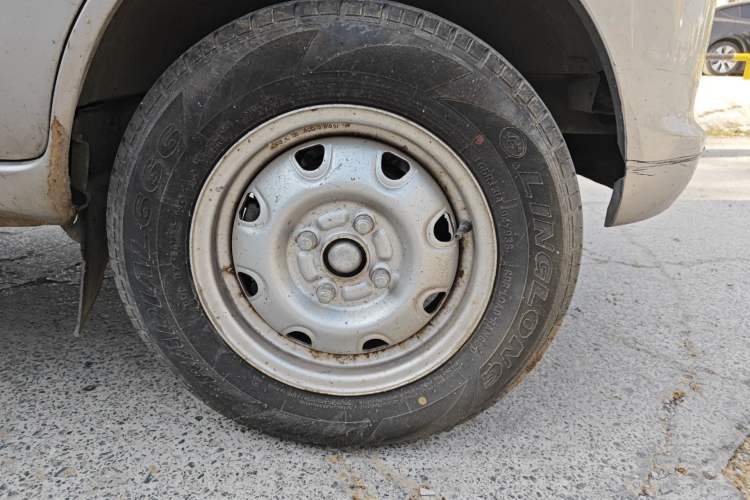 Used CHANGAN KUAYUE V3 2017 1.2L Box-Type Truck DK12-10