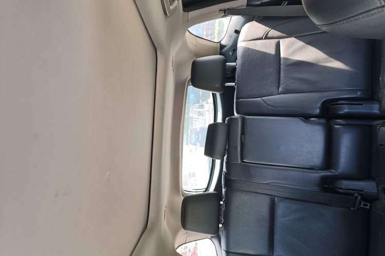 Used Toyota Highlander 2018 2.0T Four-Wheel Drive Luxury Edition 7 Seats China V Emission Standard Headliner