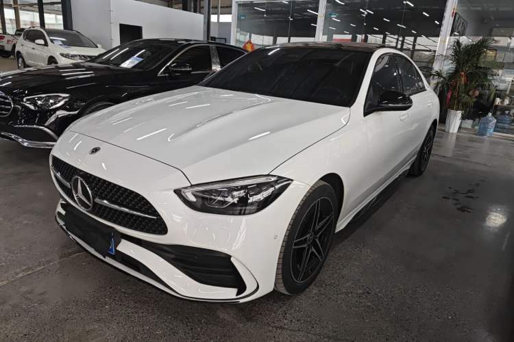 Used Mercedes-Benz C-Class 2023 Second Facelift C 260 L Starry Night Sports Edition
