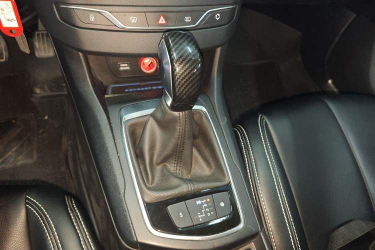 Used Peugeot 308S 2015 1.2T Automatic Jingchi Edition
