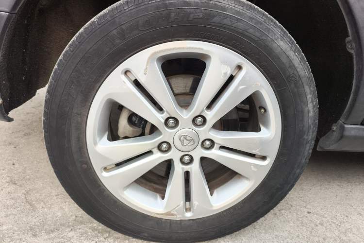 Used Oshan CX70 2016 1.6L Manual Luxury Model
